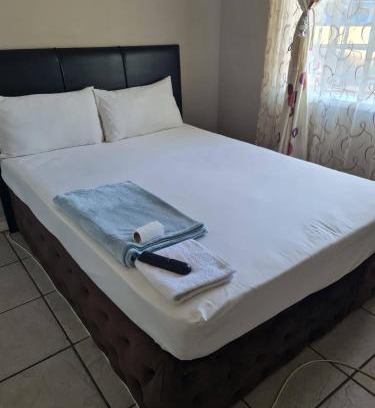 Welkom House | Moon Memories Guesthouse