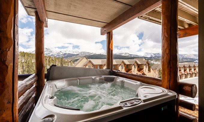 Saddle Ridge Condo | Moonlight Basin- Saddle Ridge D1