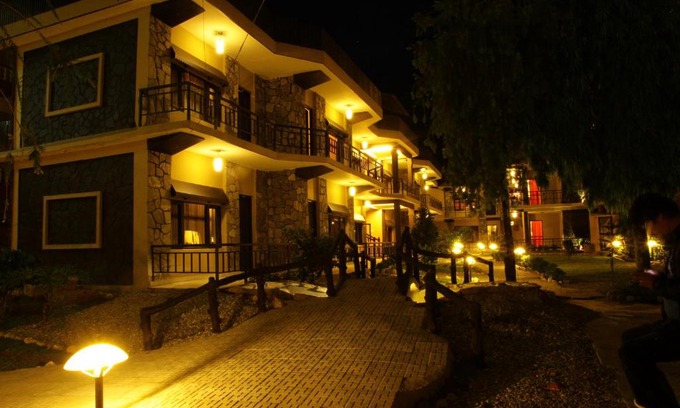 Pokhara Resort | Moonlight Resort and Spa