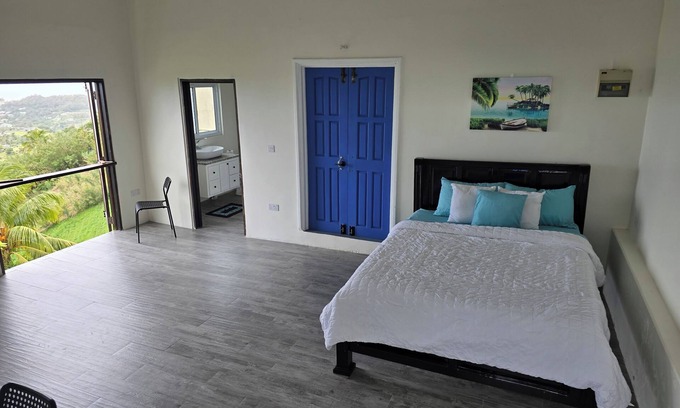 Colonarie Apartment | MoonView Suite