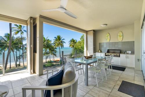 Palm Cove Apartment | Morado at Island Views—A Palm Cove Poolside Oasis