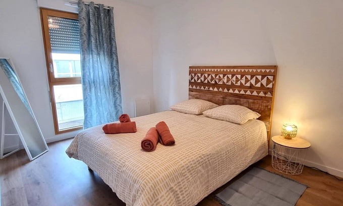 Bezons Apartment | Mordern and cozy Appartment - 10' La Defense - Tramway station down the building
