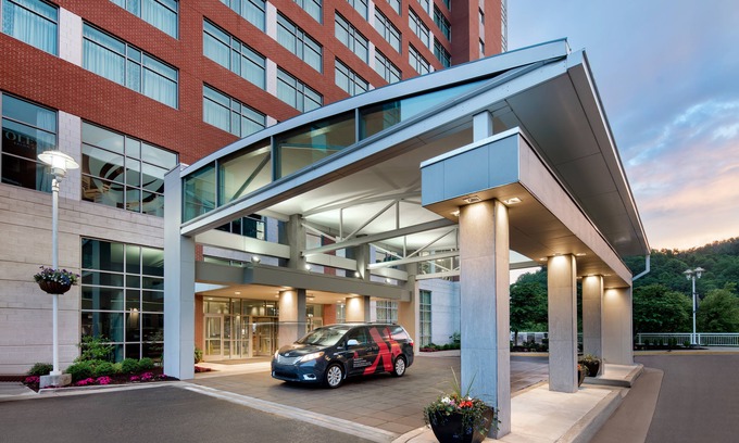 Morgantown Hotel | Morgantown Marriott at Waterfront Place