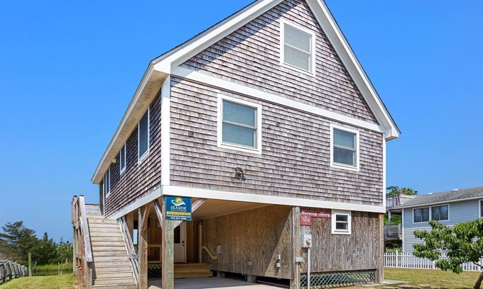 Brigands' Bay House | Morning Glory *3 Bedrm *Canalfront *Dock *Cozy *Peaceful