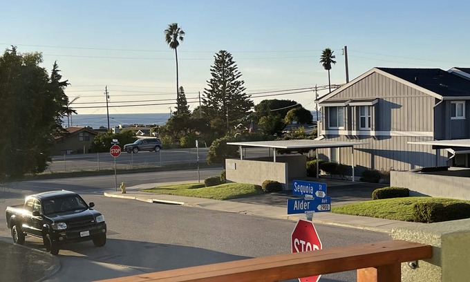 Morro Bay Apartment | Morro Rock View Retreat