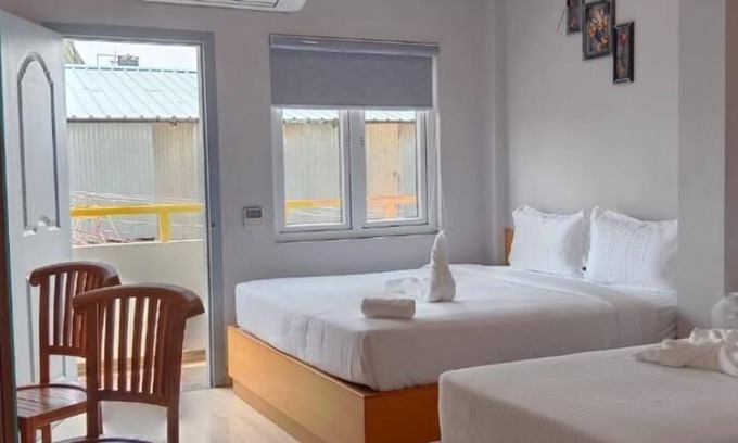 Madurai Hotel | Moshis Nest