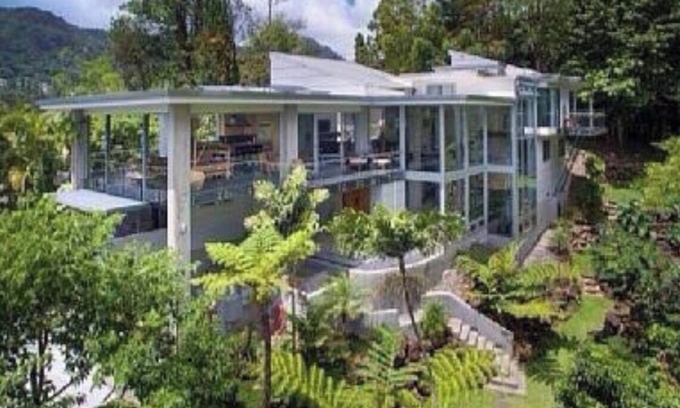 Nuuanu - Punchbowl House | Most Contemporary Estate in the heart of Honolulu Luxury Livingn