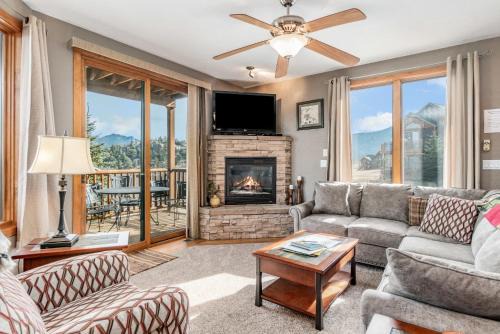 Estes Park Apartment | Mount Cirrus 10B Condo
