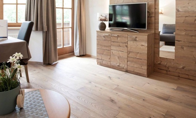 Oetz Apartment | Mountain Apartment in Oetz with Balcony