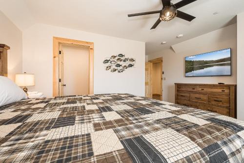 McHenry House | Mountain Crest Lodge