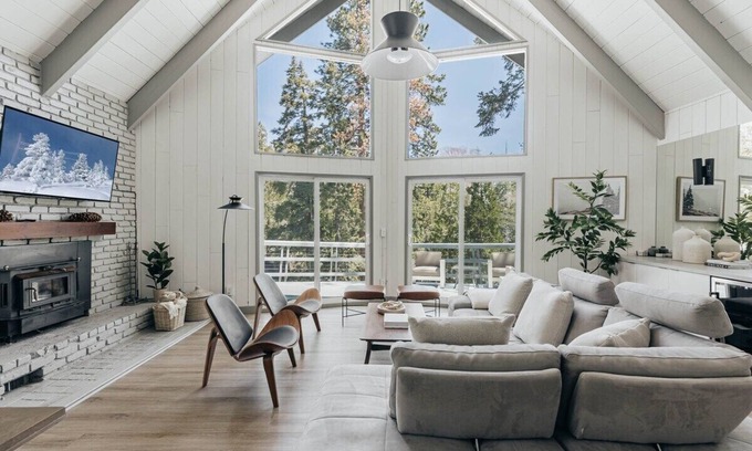 Lake Arrowhead House | Mountain Hideaway: Panoramic Views + Game Room