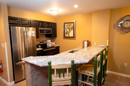 Ludlow Apartment | Mountain Lodge at Okemo-1Br Newly Renovated condo