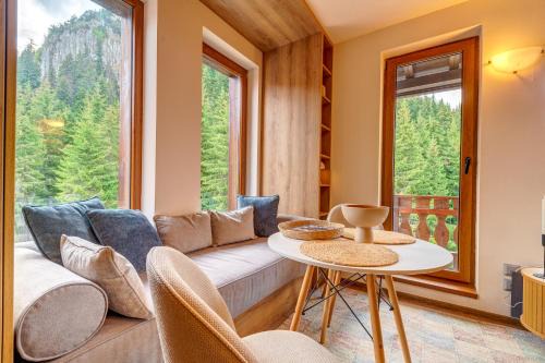 Pamporovo Apartment | Mountain Luxe Studio