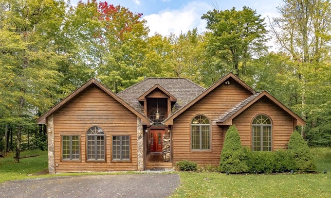 Timberline House | Mountain Nights - 199 Winterset Drive