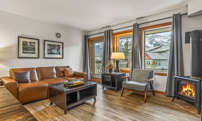 Canmore Condo | Mountain Retreat with breathtaking views