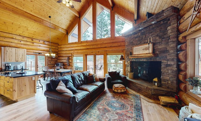 Cle Elum Cabin | Mountain-view dog-friendly cabin with hot tub, wood stove, central AC, & W/D