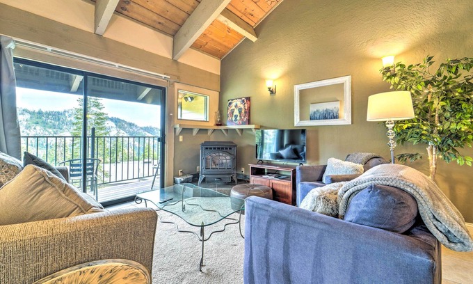 Alpine Meadows Condo | Mountain-View Lake Tahoe Paradise: 8 Mi to Beaches