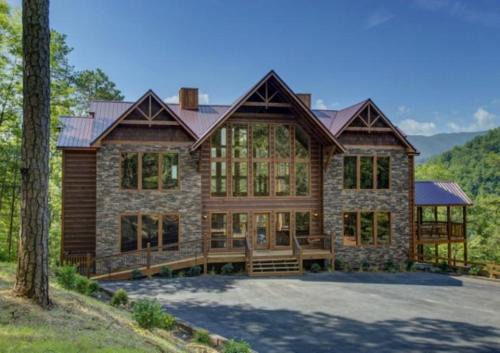Pigeon Forge House | Mountain View Lodge, free tickets, no catch!