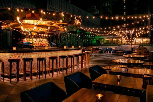 Midtown Hotel | MOXY NYC Times Square