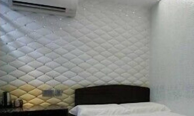 Mong Kok House | MTR Mong Kok Comfy Studio for 2-Y1