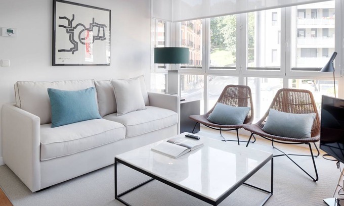 San Sebastian Centro Apartment | Muinoa 5 by FeelFree Rentals