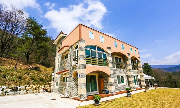 Samgong-ri Hotel | Muju Solhyanggi Pension