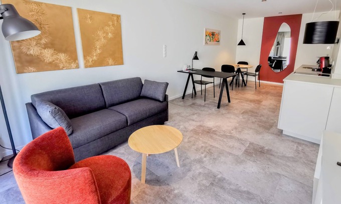 Meckenbeuren Apartment | Multi-bed room for 4 guests with 40m² in Meckenbeuren (296943)