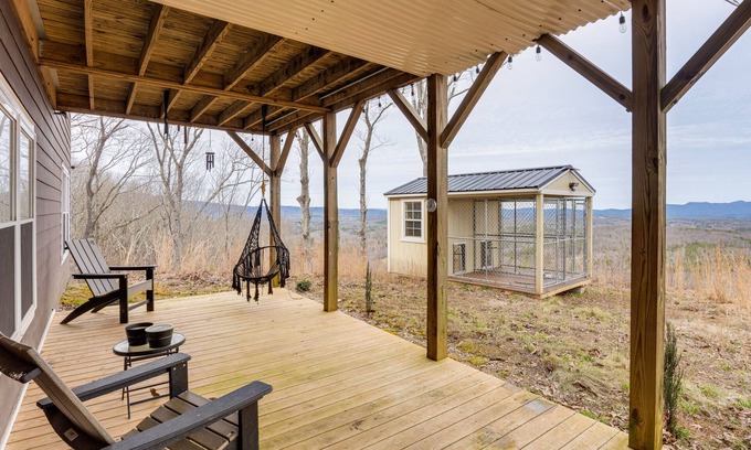 Unaka House | Murphy Home w/Mountain View: 15 Mi to Ocoee River