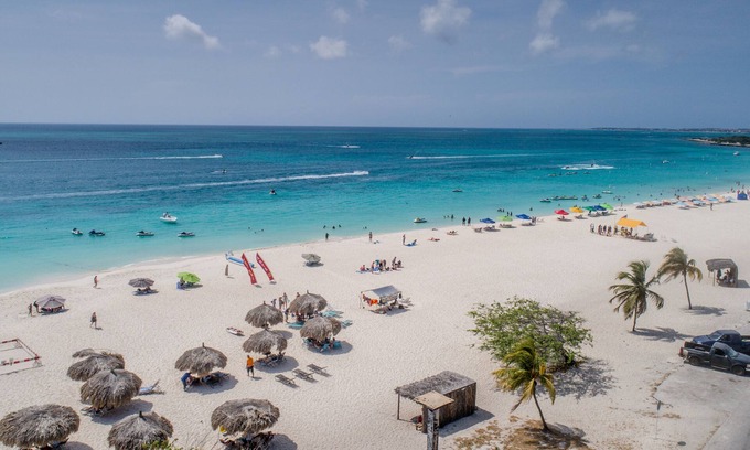 Oranjestad-West Hotel | MVC Eagle Beach