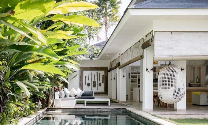 Berawa Villa | MVillasBali - Villa MEIMEI, Perfect for Family or Group, Center Canggu, Close to Beach