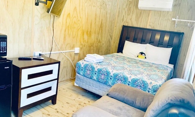 Manati House | MwPi 105 Detach Trailer Mobile Home Unit 01 /Manati World Point Inn..