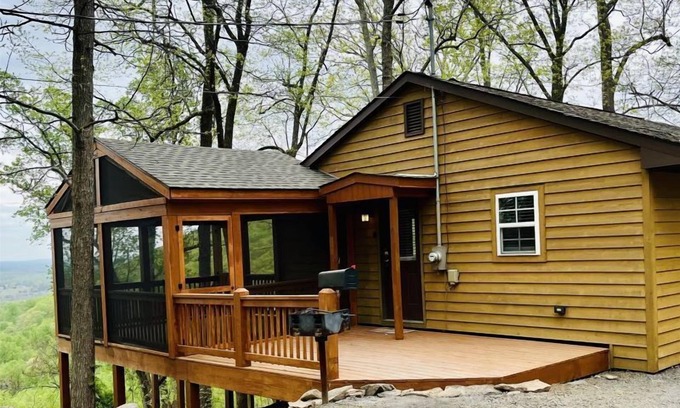 Stanardsville Cabin | My Lakeview | 2 Bed, 1 Bath