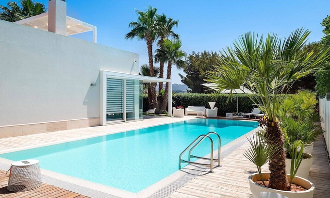 Custonaci Villa | My Rental Homes - Villa Rossini with pool surrounded by large terraces and garden