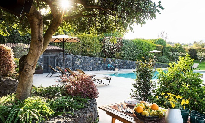 Viagrande Villa | My Rental Homes - Villa Monte Serra private pool and Gym