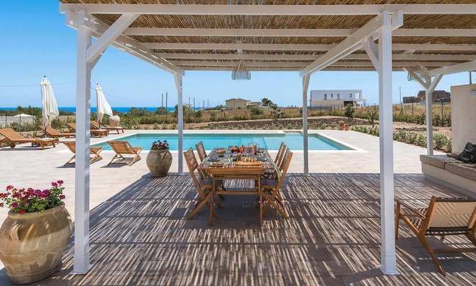 Pachino Villa | My Rental Homes - Villa Camporeale with private pool and sea view