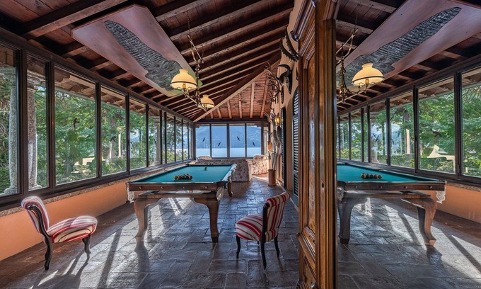 Santa Maria - Rezzonico Villa | My Rental Homes - Villa Camilla with swimming pool and a private tennis court.