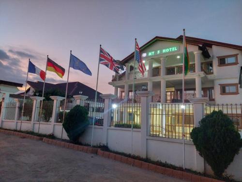 Kumasi Hotel | My5 Hotel