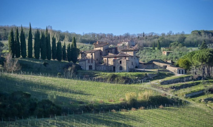 Panzano in Chianti Villa | MyExclusiveItaly - Chianti's Villa | Vineyard, infinity pool, view