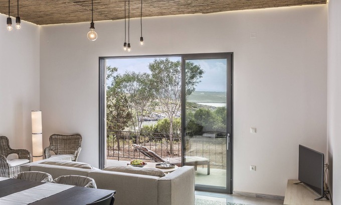 Tersanas Villa | Myrtia Beach House