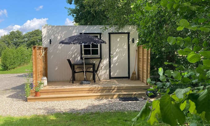 Blentarp Cottage | Mysigt och lugnt på landet på liten hästgård