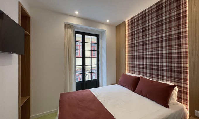 Centro / Baixa Hotel | MyStay - São Bento double room with balcony