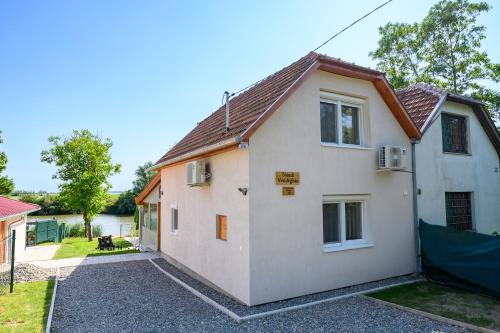 Nagylapos House | Nándi Vendégház