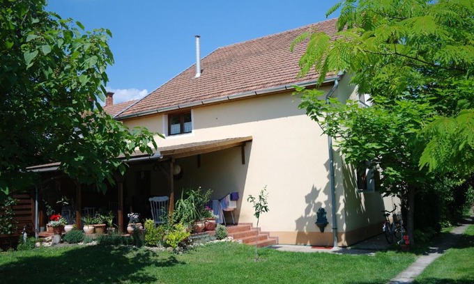 Gyula House | Nóra Apartman
