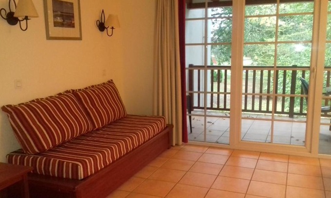 Uhart-Cize Apartment | N101, parc d'arradoy-St J P de Port