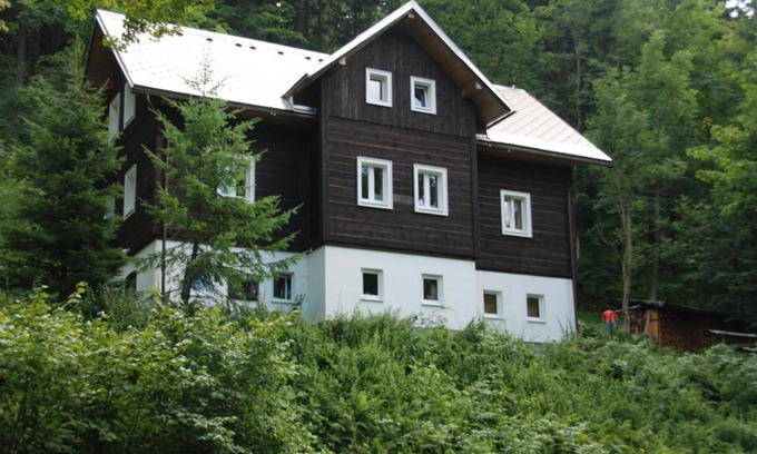 Rokytnice nad Jizerou House | Na Černém potoce