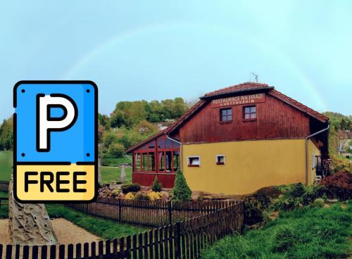 Cesky Krumlov House | Na Hrázi