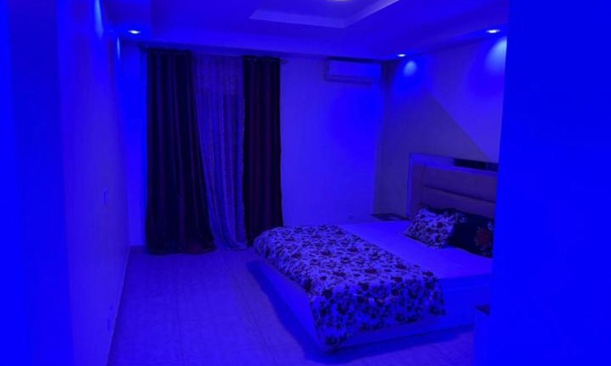 Dakar Apartment | Nabillah