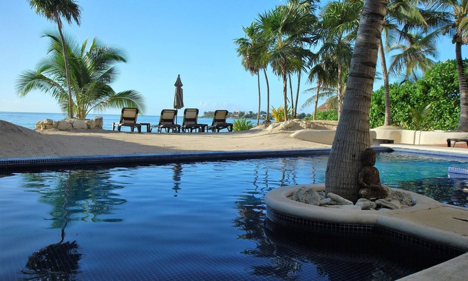 Akumal Apartment | "Nahil 12" Garden View Studio Condo With Beautiful infinity Pool On the Beach