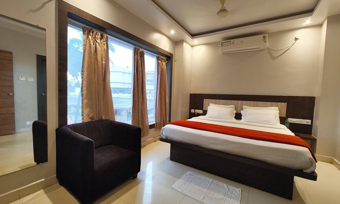 Smanora Range Hotel | Nainital Hotel Sunset