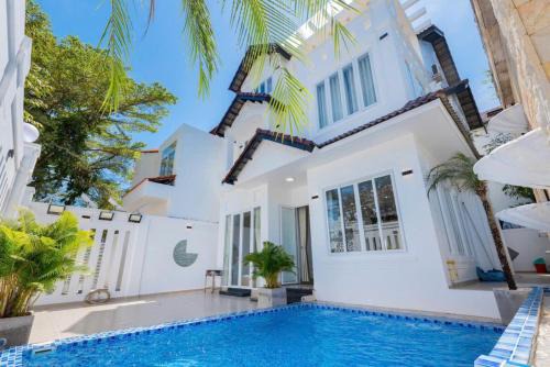 Vung Tau Villa | Nami Villa Vũng Tàu - By ZN
